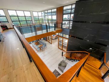 📣NEW PRICE ALERT! Php 165M Reduced 120M!🚨 Parkridge Estate Valley, Antipolo House for Sale with City Skyline and Sunset views