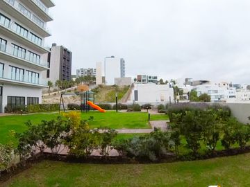 Departamento con balcon y vistas a la ciudad en Pedregal, en desarrollo con las amenidades mas Lujosas de S.L.P.