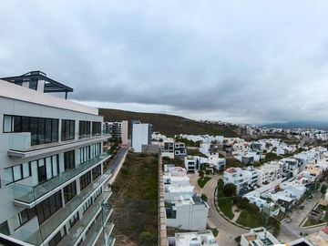 Departamento con balcon y vistas a la ciudad en Pedregal, en desarrollo con las amenidades mas Lujosas de S.L.P.