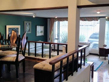 Venta de casa Sector Valle de los Chillos Urbanización La Armenia II