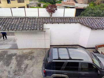 Venta de casa Sector Valle de los Chillos Urbanización La Armenia II