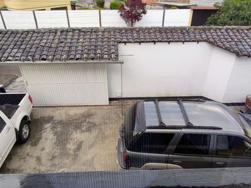 Venta de casa Sector Valle de los Chillos Urbanización La Armenia II