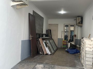 Dijual Rumah di Camar, Bintaro Sektor 3 - Lokasi Bagus, Dekat Tol & Stasiun!