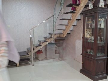 Dijual Rumah di Camar, Bintaro Sektor 3 - Lokasi Bagus, Dekat Tol & Stasiun!