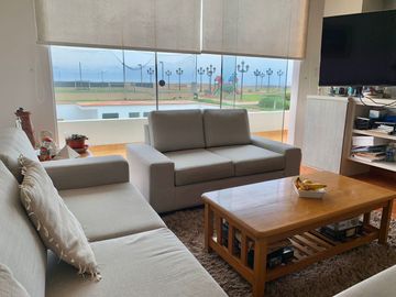 AMPLIA CASA CON PISCINA CERCA AL MAR 🏡💚