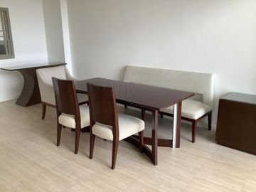 Sale Boathouse Hua Hin