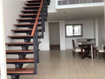 Sale Boathouse Hua Hin
