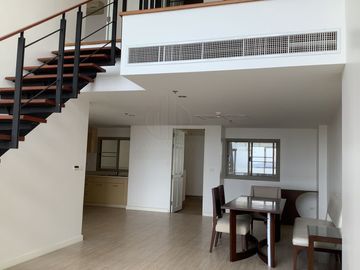 Sale Boathouse Hua Hin