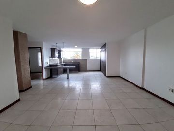 DEPARTAMENTO 2 DORMITORIOS TUMBACO EL ARENAL