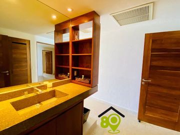 Departamento con playa de 4 recámaras en Acapulco