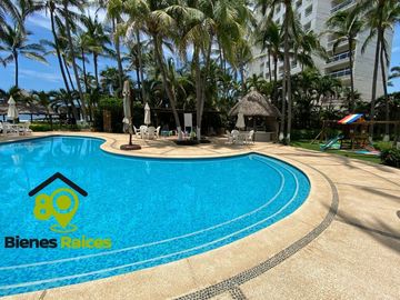 Departamento con playa de 4 recámaras en Acapulco