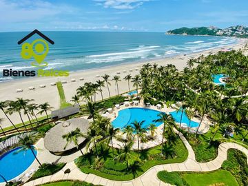 Departamento con playa de 4 recámaras en Acapulco