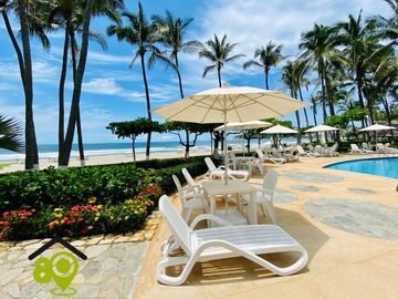 Departamento con playa de 4 recámaras en Acapulco