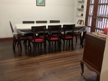 VENDO CASA CON PARAMETROS 7 PISOS ZONIFICACION CZ