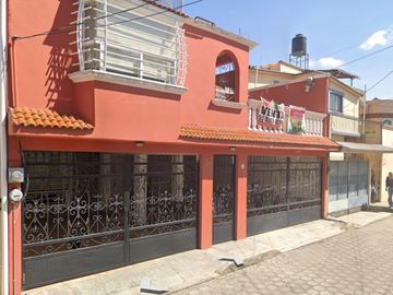 CASA EN VENTA EN LA COL. LA MICHOACANA, METEPEC, EDOMEX