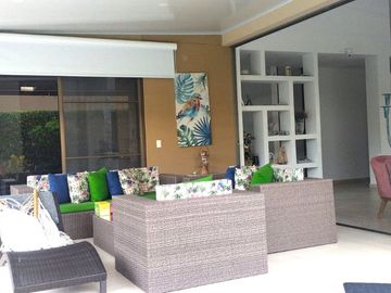 CASA CAMPESTRE EN VENTA, CONDOMINIO - ZONA CLUB CAMPESTRE DE ARMENIA