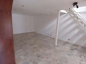 CASA EN VENTA, PRADOS DEL NORTE, CALI