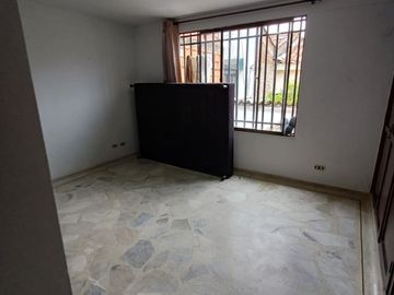 CASA EN VENTA, PRADOS DEL NORTE, CALI