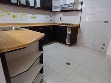 CASA EN VENTA, PRADOS DEL NORTE, CALI