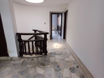 CASA EN VENTA, PRADOS DEL NORTE, CALI