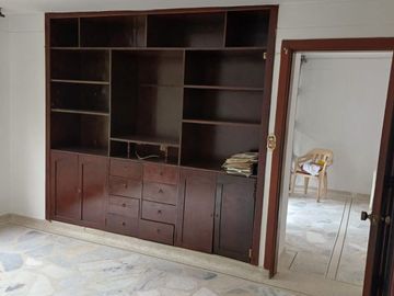 CASA EN VENTA, PRADOS DEL NORTE, CALI