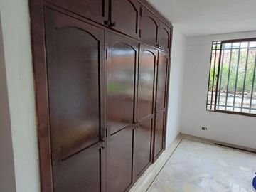 CASA EN VENTA, PRADOS DEL NORTE, CALI