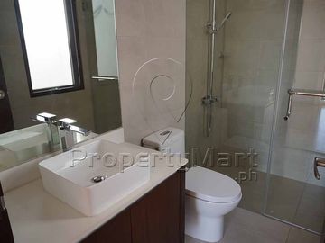 3BR Townhouse for Sale near Araneta City, Cubao, Quezon City