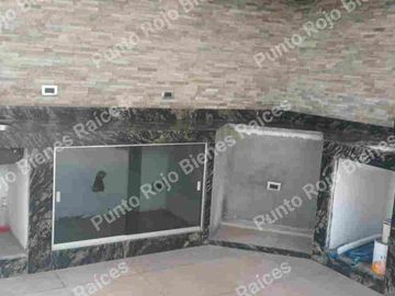 CASA EN VENTA CENTRO DE APODACA 153 MTS T. Y 182 MC