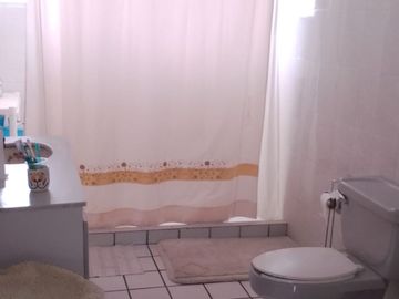 Casa en venta en Las Arboledas, Tlalnepantla de Baz, Estado de México