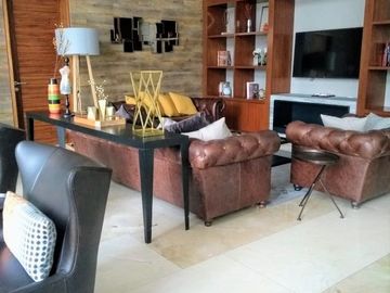 Se VENDE dpto. en esquina, Hares, Ejército Nacional, cerca Polanco