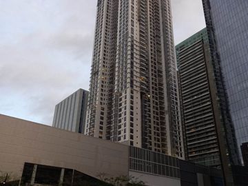 Park Triangle Residences 1 bedroom for sale