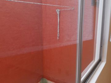 VENTA DE CASA CON EXCELENTE UBICACION SALIDA RAPIDA CDMX
