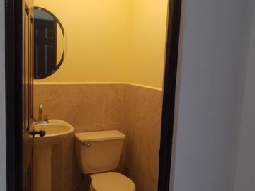 VENTA DE CASA CON EXCELENTE UBICACION SALIDA RAPIDA CDMX