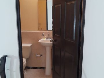 VENTA DE CASA CON EXCELENTE UBICACION SALIDA RAPIDA CDMX