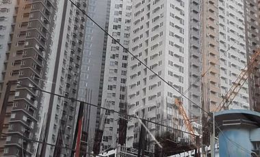 Top High End Condo Modern Minimialist Condo near Hotel Mall Resturants and Airport Hospital School Office  HIGH END BUT AFFORDABLE CONDO IN SAN JUAN C