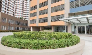 Top High End Condo Modern Minimialist Condo near Hotel Mall Resturants and Airport Hospital School Office  HIGH END BUT AFFORDABLE CONDO IN SAN JUAN C