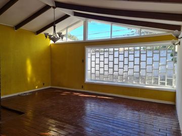 Se vende gran  casa en Quilpue, cerca de camino Troncal