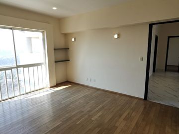 De OPORTUNIDAD para Remodelar - Penthouse en Palmetto 32, Bosque Real.