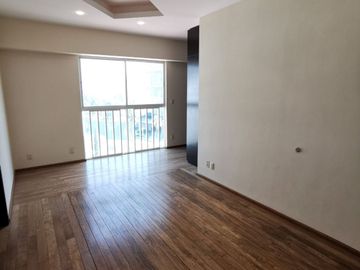 De OPORTUNIDAD para Remodelar - Penthouse en Palmetto 32, Bosque Real.