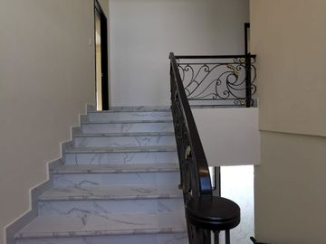 De OPORTUNIDAD para Remodelar - Penthouse en Palmetto 32, Bosque Real.