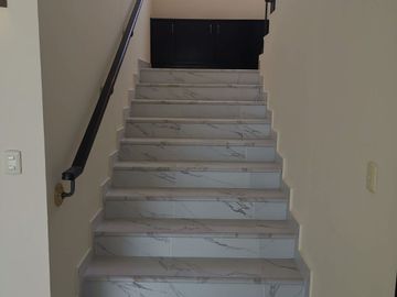 De OPORTUNIDAD para Remodelar - Penthouse en Palmetto 32, Bosque Real.