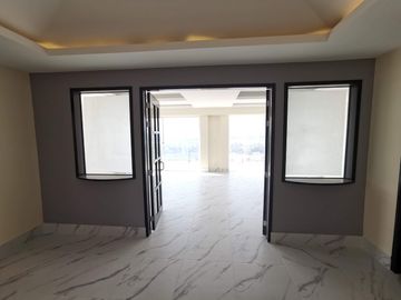 De OPORTUNIDAD para Remodelar - Penthouse en Palmetto 32, Bosque Real.