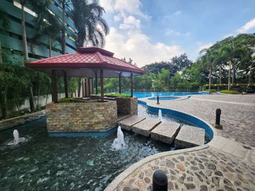 EM - FOR SALE: 1 Bedroom Unit in Bellagio Towers, Taguig City