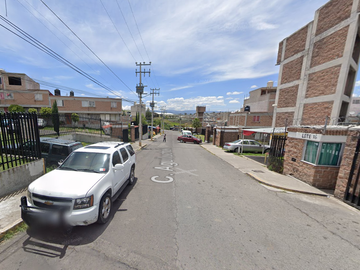 CASA EN CALLE AGUILUCHOS, LOMAS DEL LAGO EN NICOLAS ROMERO, ¡NO CREDITOS!