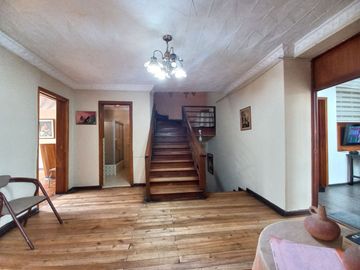 CASA CON RENTAS INMEDIATAS EN VENTA EN EL CENTRO DE LA CIUDAD