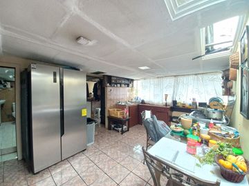 CASA CON RENTAS INMEDIATAS EN VENTA EN EL CENTRO DE LA CIUDAD