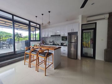 3 bedrooms villa di Pantai nyanyi Beraban - one gate