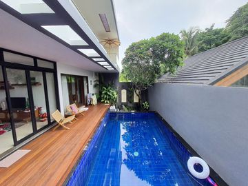 3 bedrooms villa di Pantai nyanyi Beraban - one gate