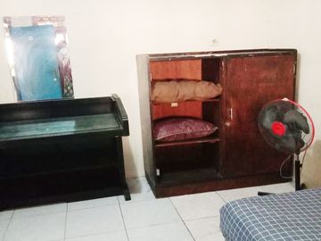 Kost Pria Muslim Dekat UI Salemba, Universitas Persada Indonesia