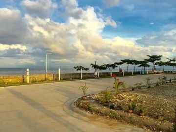 ARGAO ROYAL PAMS BEACH VIEW HOUSE BESIDE MAAYO HOTEL